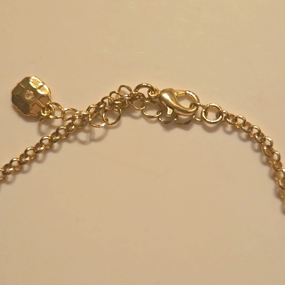 NECKLACE - Picture 4 of 6